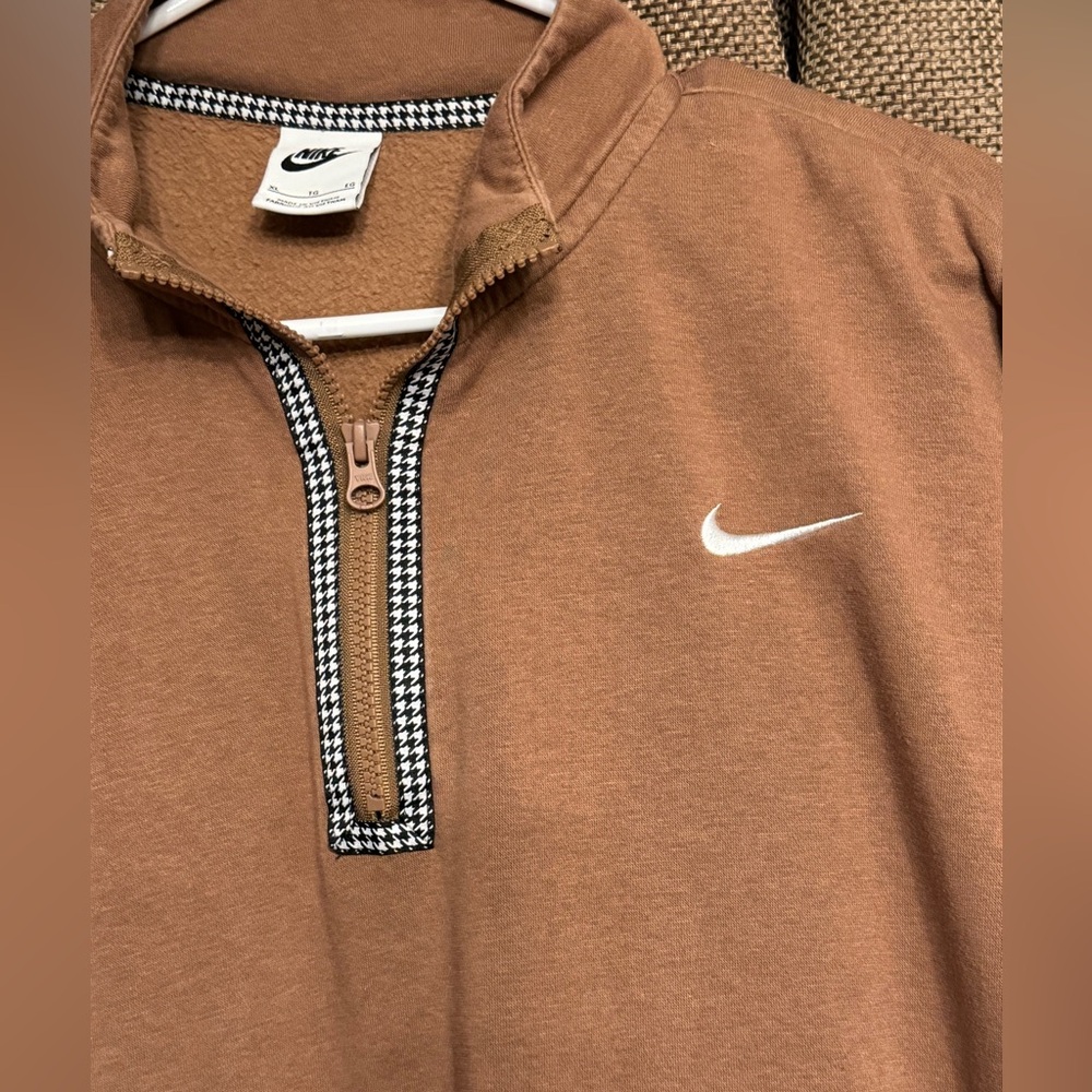 Women Nike 1/4 Zip Sweatshirt Size XL - Picture 4 of 5